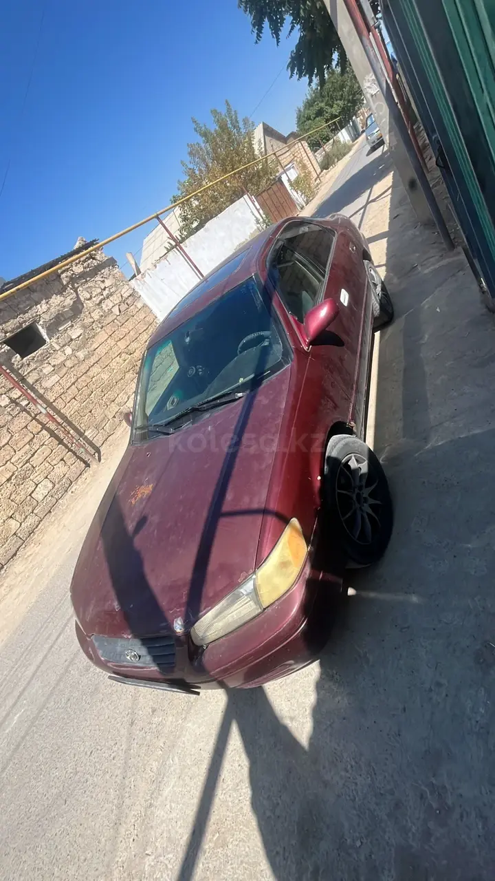 Toyota Camry, 1998