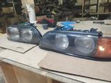 Фары передние на BMW E39 за 421 тг. в Шымкент