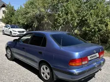 Toyota Carina E, 1997