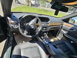 Mercedes-Benz E 250