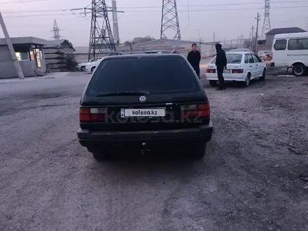 Volkswagen Passat 1992 года за 1 000 000 тг. в Шымкент – фото 2