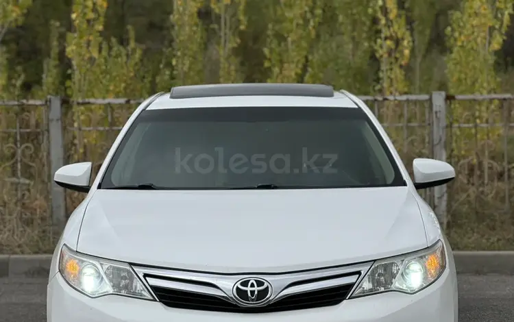 Toyota Camry 2014 годаfor8 500 000 тг. в Шымкент