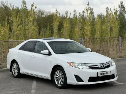 Toyota Camry 2014 года за 8 500 000 тг. в Шымкент – фото 2