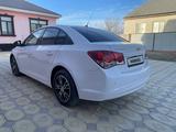 Chevrolet Cruze 2014 года за 3 800 000 тг. в Атырау – фото 4