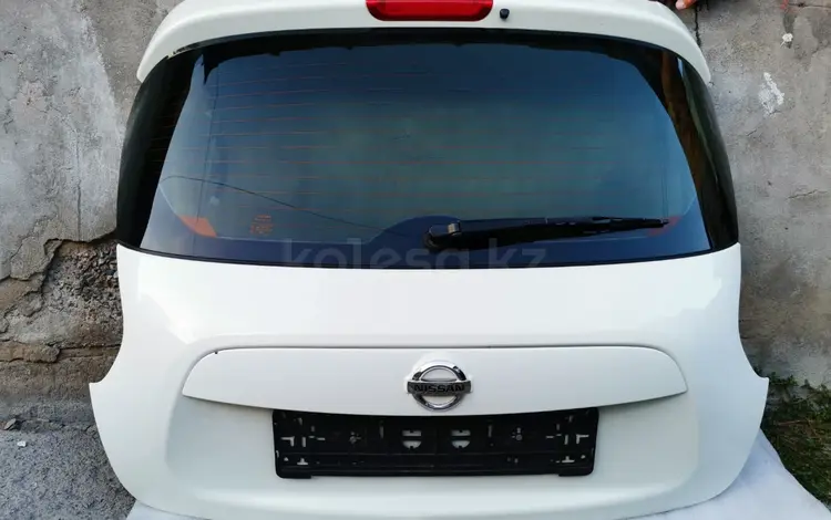 Задняя дверь (крышка багажника) на Nissan juke за 110 000 тг. в Алматы