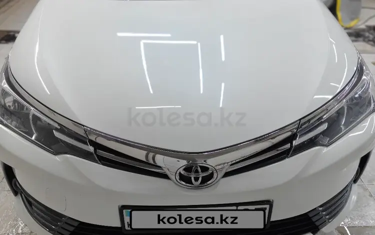 Toyota Corolla 2018 года за 9 000 000 тг. в Астана