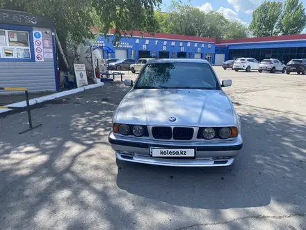 BMW 525 1995 года за 2 200 000 тг. в Караганда – фото 2