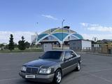 Mercedes-Benz E 220 1994 года за 3 500 000 тг. в Тараз – фото 2