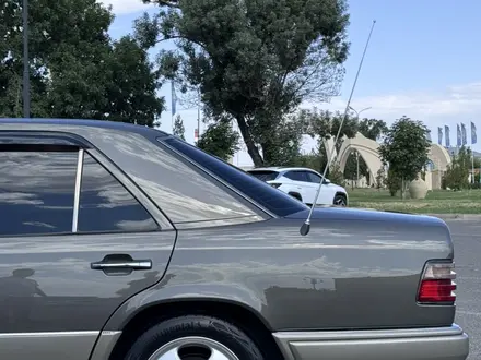 Mercedes-Benz E 220 1994 годаүшін4 000 000 тг. в Тараз – фото 8