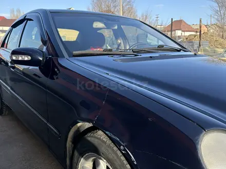 Mercedes-Benz C 200 2001 года за 3 800 000 тг. в Усть-Каменогорск – фото 9