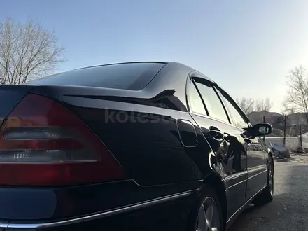 Mercedes-Benz C 200 2001 года за 3 800 000 тг. в Усть-Каменогорск – фото 14