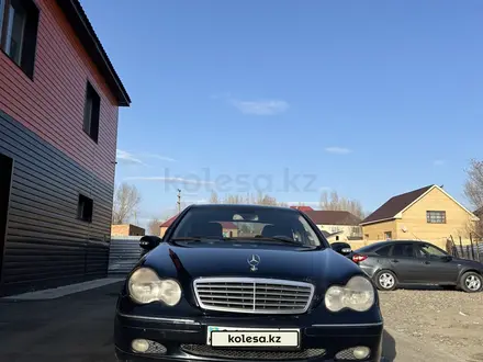 Mercedes-Benz C 200 2001 года за 3 800 000 тг. в Усть-Каменогорск – фото 18