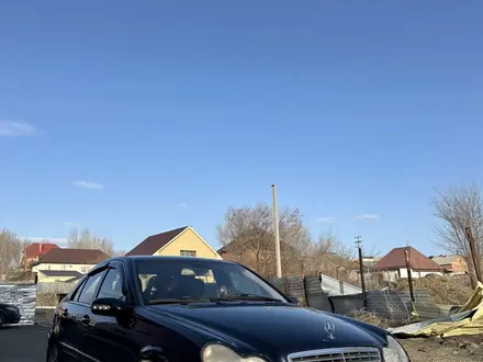 Mercedes-Benz C 200 2001 года за 3 800 000 тг. в Усть-Каменогорск – фото 19