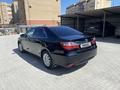 Toyota Camry 2015 года за 8 300 000 тг. в Актобе – фото 4