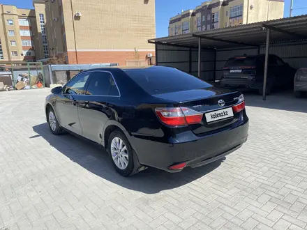 Toyota Camry 2015 года за 8 300 000 тг. в Актобе – фото 4