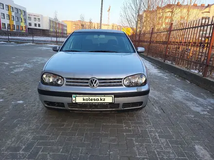 Volkswagen Golf 2001 года за 2 500 000 тг. в Актобе – фото 3