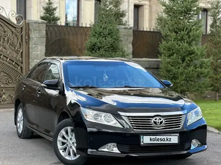 Toyota Camry 2014 года за 8 900 000 тг. в Астана – фото 2