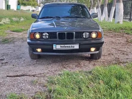 BMW 520 1989 года за 2 050 000 тг. в Качар – фото 3