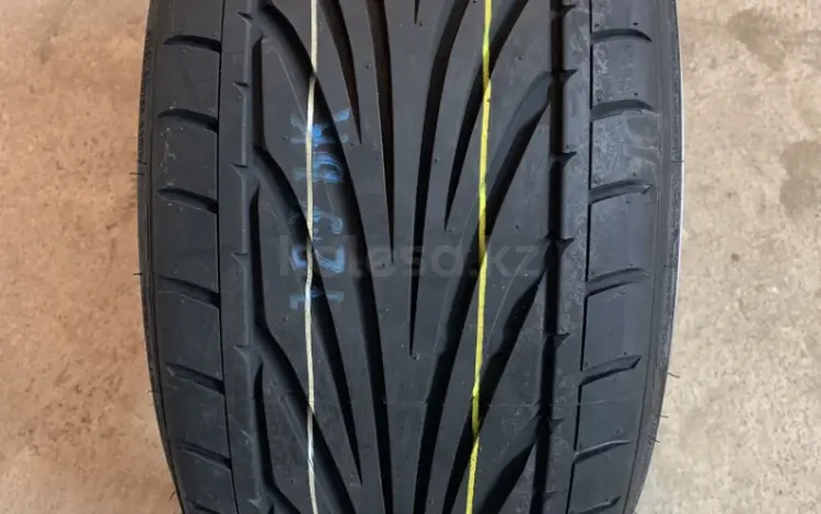 Шины Toyo 285/35/r18 T1R за 80 000 тг. в Алматы