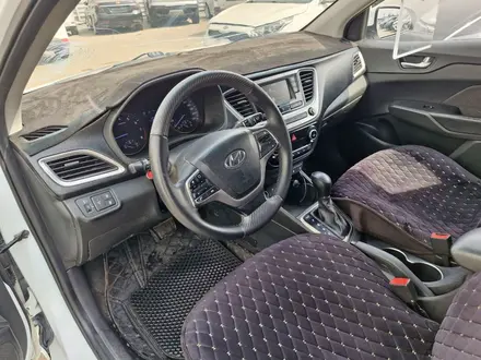 Hyundai Accent 2018 года за 5 500 000 тг. в Алматы – фото 7