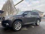 Toyota Highlander 2013 года за 12 500 000 тг. в Алматы – фото 4