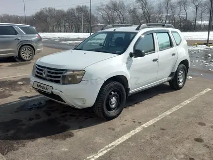 Renault Duster 2014 годаүшін4 500 000 тг. в Алматы