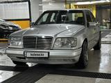 Mercedes-Benz E 320 1995 годаүшін3 700 000 тг. в Астана – фото 2