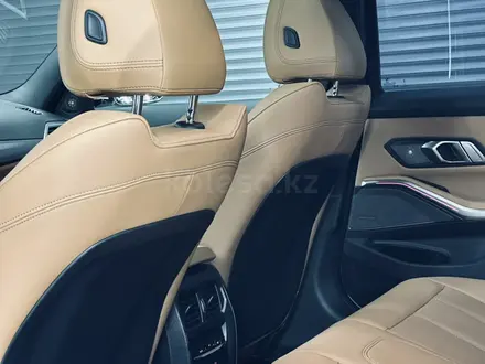 BMW 320 2025 года за 25 850 000 тг. в Алматы – фото 12