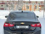 Chevrolet Malibu 2020 года за 9 800 000 тг. в Алматы – фото 2