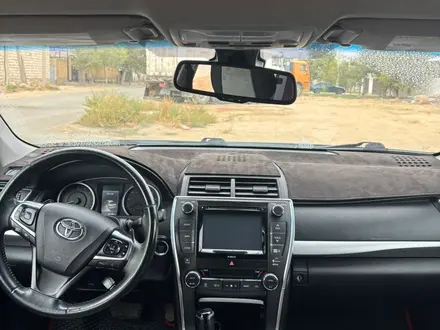 Toyota Camry 2017 года за 7 300 000 тг. в Жанаозен – фото 11