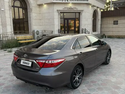 Toyota Camry 2017 года за 7 300 000 тг. в Жанаозен – фото 15