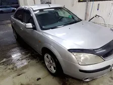 Ford Mondeo, 2001