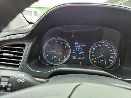 Hyundai Elantra 2019 года за 7 500 000 тг. в Шымкент – фото 14