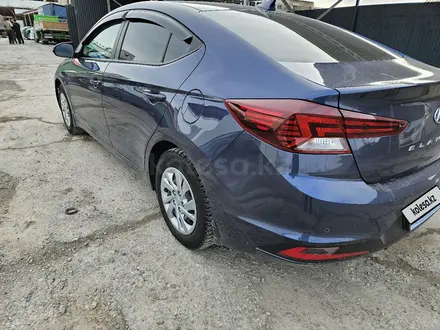 Hyundai Elantra 2019 года за 7 500 000 тг. в Шымкент – фото 7