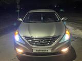 Hyundai Sonata 2011 года за 6 200 000 тг. в Караганда – фото 2