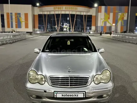 Mercedes-Benz C 240 2001 года за 2 700 000 тг. в Тараз – фото 3