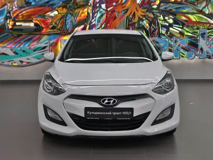 Hyundai i30 2014 годаүшін5 590 000 тг. в Алматы – фото 2