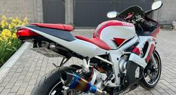 Yamaha  YZF-R6 2001 года за 2 500 000 тг. в Алматы – фото 2