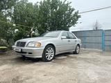 Mercedes-Benz C 240 2000 года за 3 700 000 тг. в Алматы – фото 4