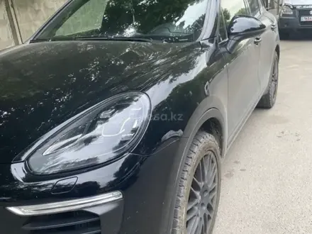 Porsche Cayenne 2018 года за 25 000 000 тг. в Алматы – фото 3