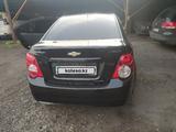 Chevrolet Aveo 2014 года за 4 800 000 тг. в Караганда – фото 5