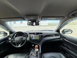 Toyota Camry 2019 года за 12 499 000 тг. в Тараз – фото 5