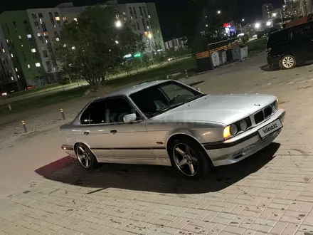 BMW 525 1994 года за 2 800 000 тг. в Астана – фото 3