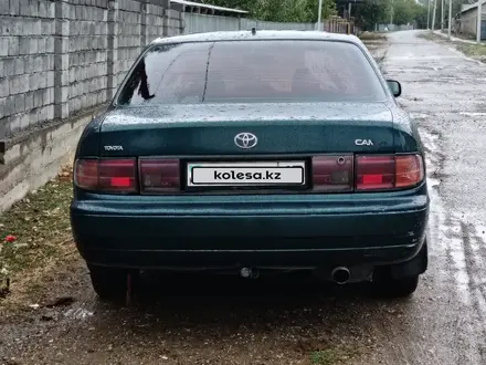 Toyota Camry 1996 года за 1 800 000 тг. в Шымкент – фото 2
