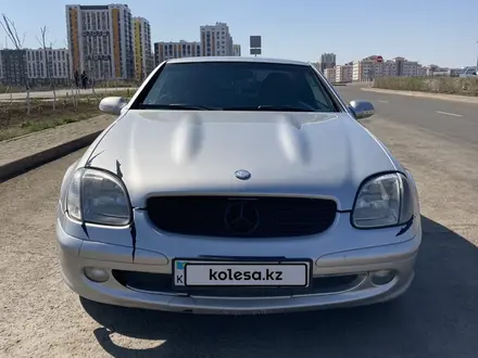 Mercedes-Benz SLK 230 1998 года за 5 000 000 тг. в Астана – фото 2