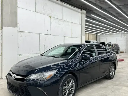 Toyota Camry 2016 года за 10 000 000 тг. в Шымкент