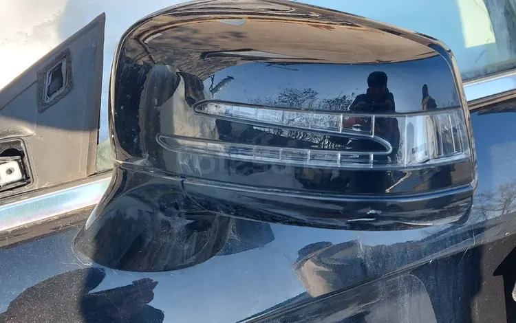 Зеркало боковое Mercedes CLS C218/W218 за 2 200 тг. в Алматы