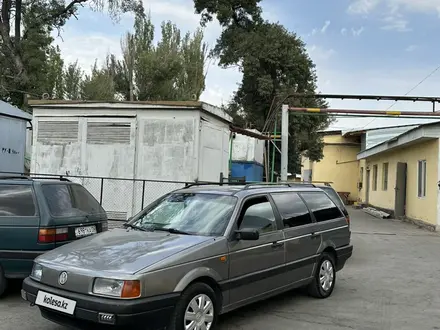 Volkswagen Passat 1992 года за 1 690 000 тг. в Тараз