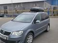 Volkswagen Touran 2007 года за 4 500 000 тг. в Алматы – фото 2