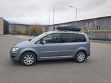 Volkswagen Touran 2007 годаүшін4 500 000 тг. в Алматы